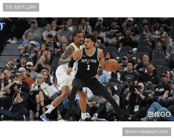 马刺114-103战胜活塞,文班亚马16分11篮板护框表现稳定 马刺114-103战胜活塞,文班亚马16分11篮板护框表现稳定