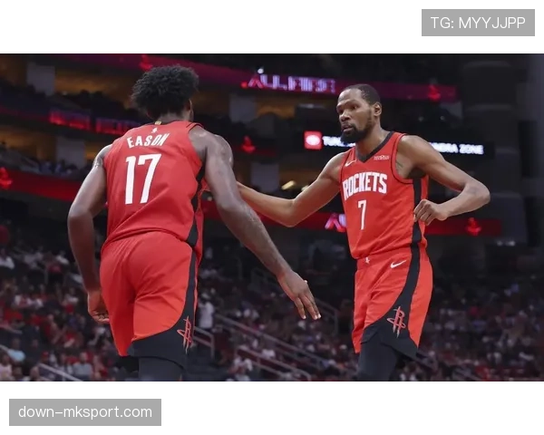 马刺爆冷击败卫冕冠军凯尔特人,收获关键一胜 马刺爆冷击败卫冕冠军凯尔特人,收获关键一胜